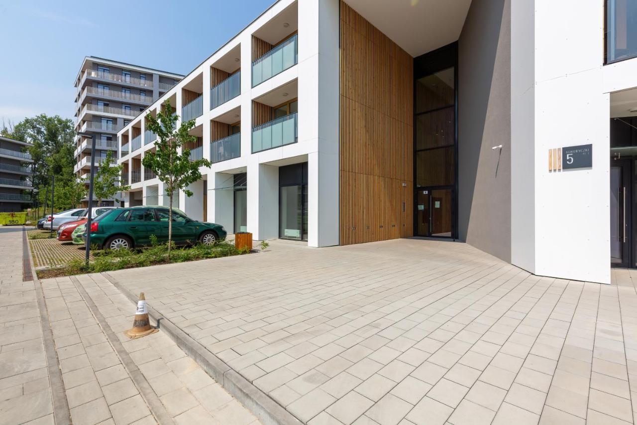 Elegancki Apartment Z Parkingiem By Noclegi Renters Варшава Экстерьер фото